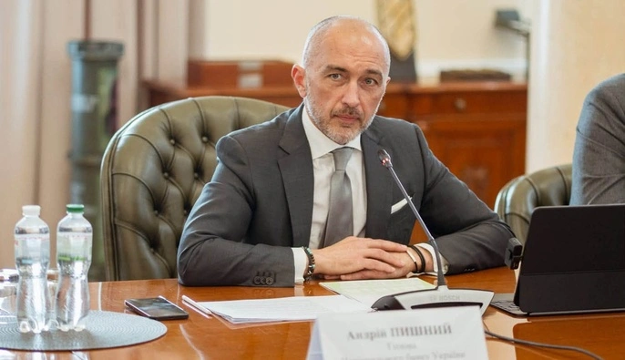 "Категорично заперечую": Пишний заявив, що не рекомендував призначити Веселого в "Сенс Банк"
