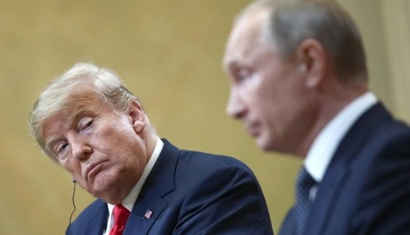 Путін може заговорити про переговори, щоб підтримати Трампа напередодні виборів у США — політолог