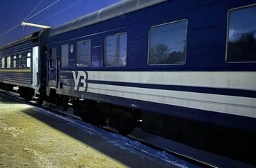 Низка поїздів "Укрзалізниці" курсує із суттєвими затримками після атак РФ: подробиці