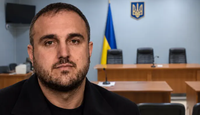 Від «сина мільярдера» до розшуку: як фігурант мільйонної справи Заур Муртазов роками уникає суду
