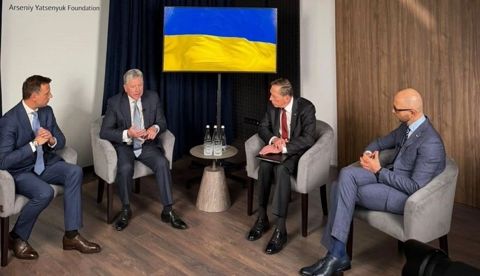 Волкер: нужно перекрыть поток денег в Кремль через вторичные санкции