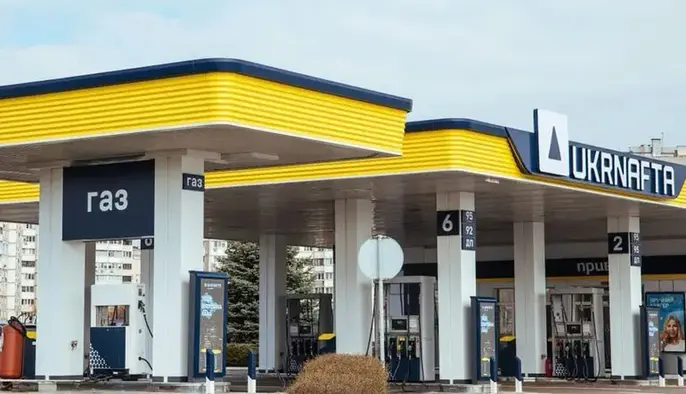 Завладение 100 тыс. тонн нефтепродуктов Укрнафты: НАБУ и САП разоблачили масштабную схему