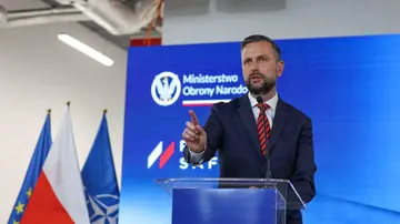 Польща посилює охорону прикордонних переходів з Україною — міністр оборони