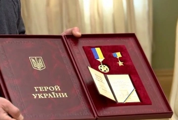 Зеленський позбавив Героя України, фігуранта справ Майдану Юрія Спасських