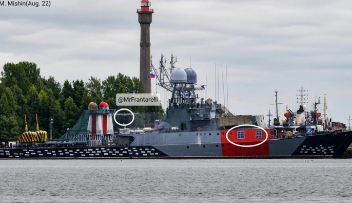Росія вдалася до тактики Третього Рейху для маскування військового корабля від дронів