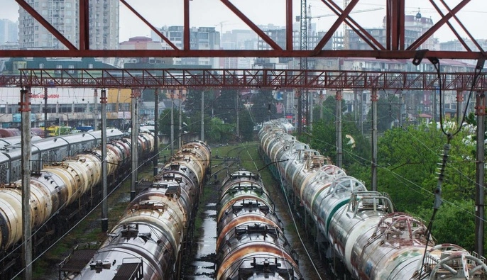 Росія продовжить заборону на експорт дизелю до листопада через атаки по НПЗ