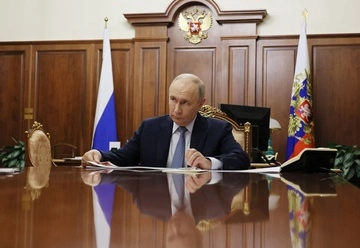 Путін інтегрував цифрові інструменти податкової для розсилки повісток — Bloomberg