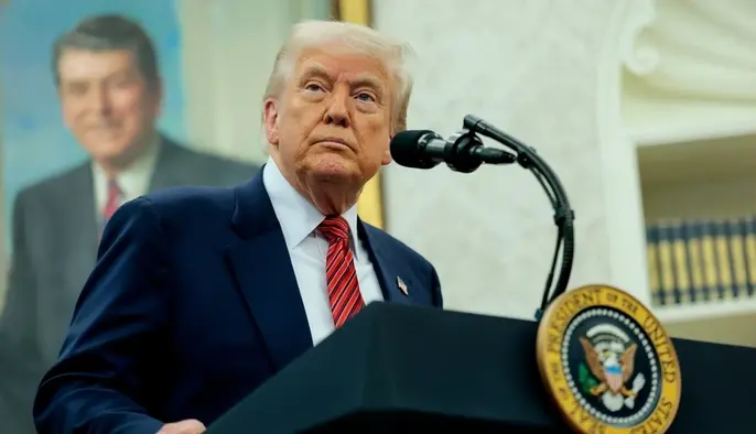 Макрон відреагував на територіальні претензії Трампа щодо Сен-П’єру і Мікелону