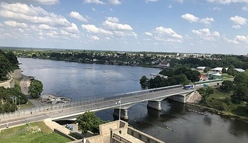 Россия ввела комендантский час у границ с Эстонией: Таллинн отреагировал