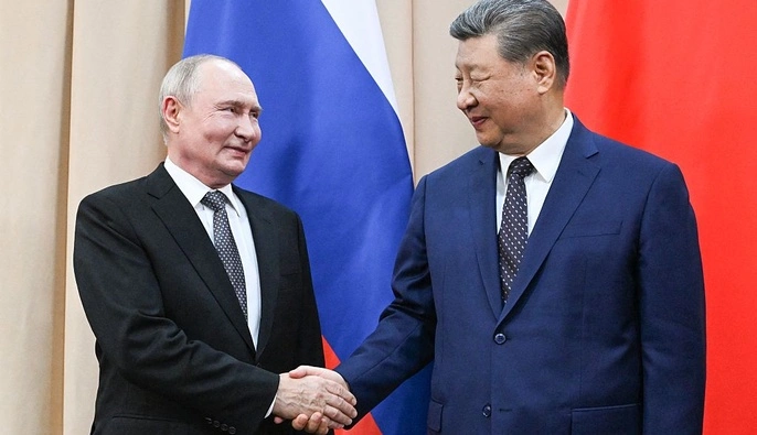 Путін поміняв Трампа на Сі? У Кремлі готують поїздку до Китаю