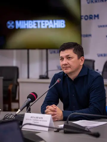 Журналисты нашли незадекларированные активы, которые могут принадлежать министру Виталию Киму