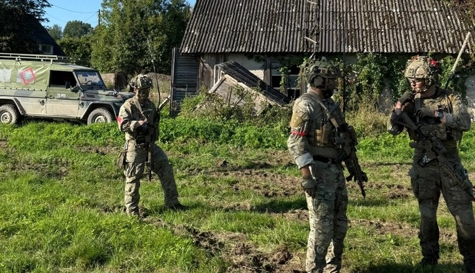 НАТО вивчає український досвід війни, однак повністю відтворити його поки не може — WSJ