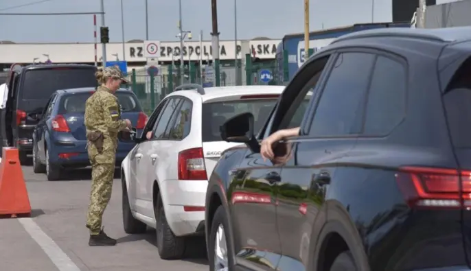 Безпека кордону: Польща направила військових на шість КПП з Україною