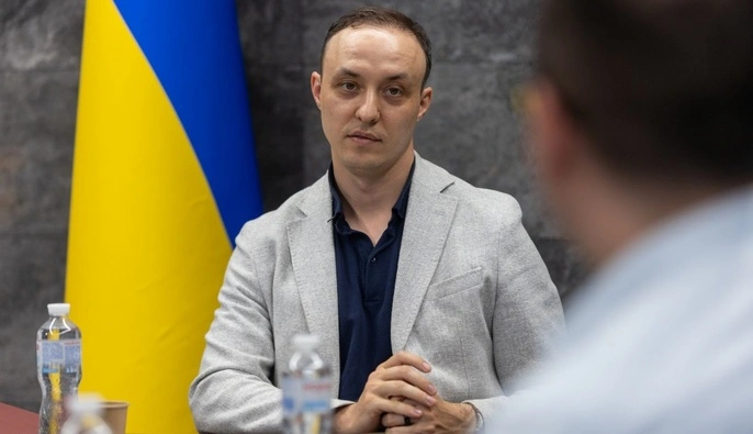 Украина удивлена решением ЕС не продлевать санкции против Усманова и Фридмана — уполномоченный президента