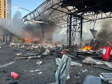 У Києві триває ліквідація наслідків російської атаки: у КМВА повідомили деталі
