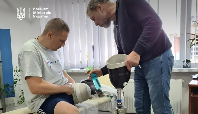 Правительство обновляет условия протезирования: увеличен срок авансирования производителей