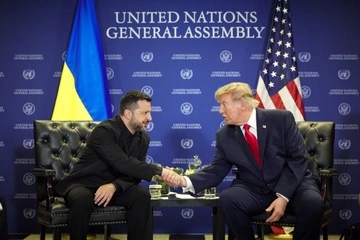 Трамп заявив, що Зеленський погодився пригальмувати удари по НПЗ РФ