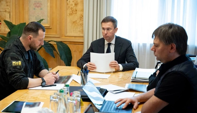 Корецький назвав суму для оборони: чи вистачить грошей військовим
