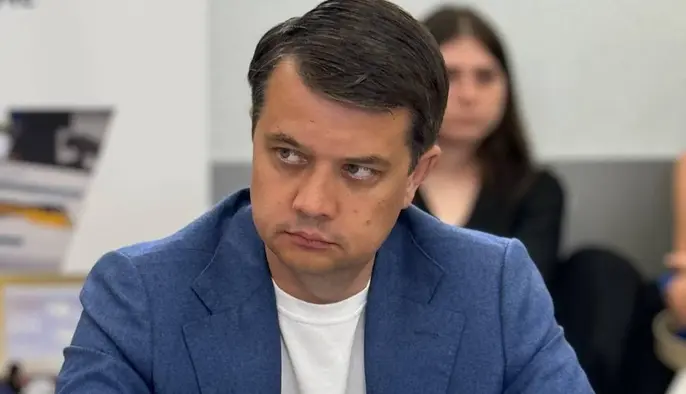 "Не рисовать бюджет с потолка": Разумков назвал шаги по преодолению дефицита бюджета