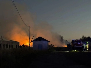 Вибух на заводі піротехніки у Ярославській області РФ: пожежа пошкодила 22 будинки, 14 загиблих