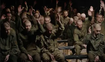 Более 250 российских военных сдались во время операции "Вивальди": видео