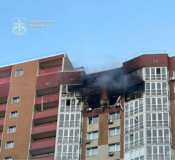 В Києві є загиблий та постраждалі через удар по житловому будинку