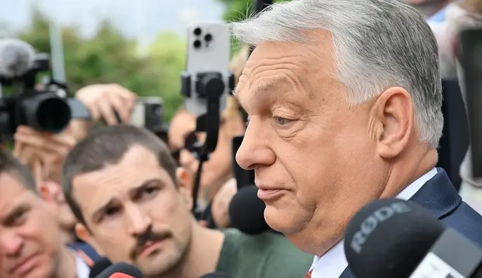 Брат Орбана искал в Австрии способ перехватить новый украинский конвой: что известно