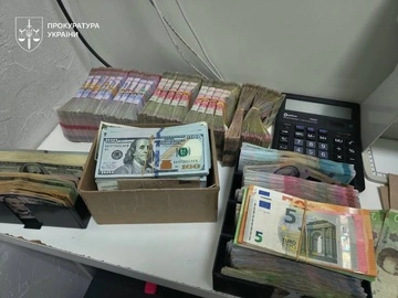 Правоохранители разоблачили сеть нелегальных обменников: изъято более 630 млн грн