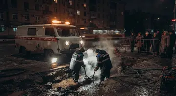 Кабмін зменшив обсяг коштів на виплати працівникам, які відновлюють об’єкти після атак РФ