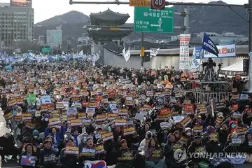 У Південній Кореї - масштабні мітинги проти діючого президента