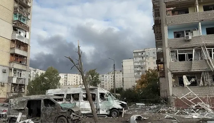 Ранкова атака РФ на Суми: загинув чоловік, 16 людей постраждали, серед них немовля