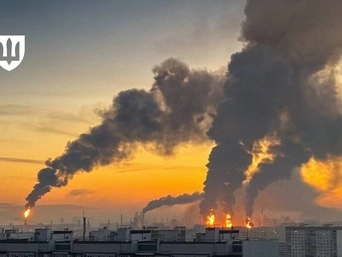 Удари Сил оборони вивели з ладу понад 51% нафтопереробних потужностей РФ — Міноборони