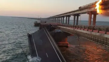 Росіяни очікують ударів по Кримському мосту: у ВМС розповіли деталі