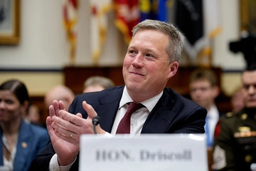 «Унизительно для нашего бюджета»: бывший министр США высоко оценил вооружение Украины
