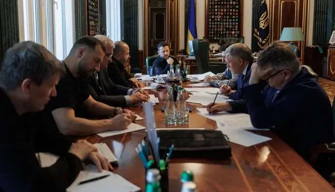 Украинские пилоты в ближайшее время начнут обучение на французских Rafale — Зеленский