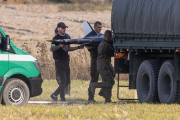 У деяких виявили польські SIM-карти: Польща зупинила розслідування щодо російських дронів