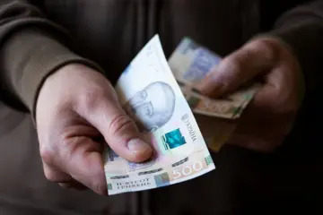 Мінімальна зарплата 12 000 грн і пенсія 6500 грн: які виплати пропонують на 2027 рік