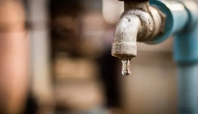 Київводоканал повідомив про тимчасове припинення подачі води: список районів