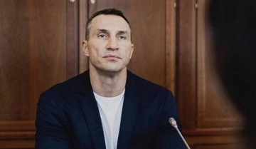 Дочь Кличко и Панеттьери появилась на слушании вместе с отцом: что решил судья