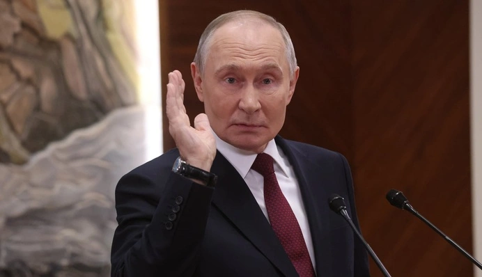 Через обмеження в аеропортах літак Путіна не приземлився в Москві — ЗМІ