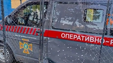 Россия атаковала эвакуационный автомобиль спасателей в Харьковской области
