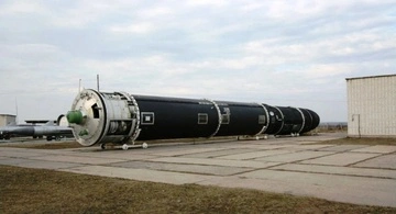 ВСУ нанесли удар по важному объекту РФ: как связаны ракеты "Сатана" и аналог Starlink