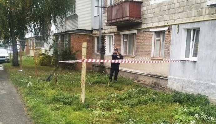 Во Львовской области неизвестный напал на военного ТЦК: ударил ножом в шею — полиция