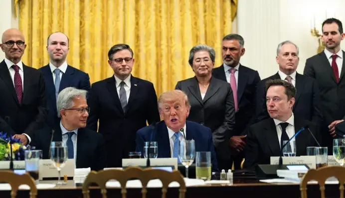 В США поддержали предложение Трампа называть ИИ «суперинтеллектом»
