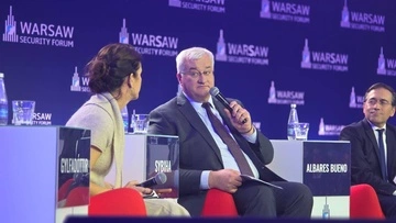 «От „нет карт“ до „не играйте своими картами“»: основные заявления главы МИД Сибиги