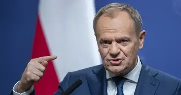 Туск повідомив про затримання двох підозрюваних у підпалі наземної станції Starlink