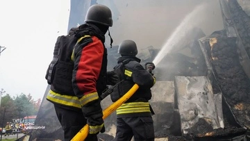 Атака РФ по складах на Київщині 13 жовтня: рятувальники розповіли про наслідки