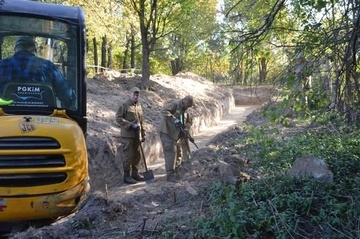 УИНП: в Ласкове на месте захоронений погибших украинцев обнаружили около 30 останков