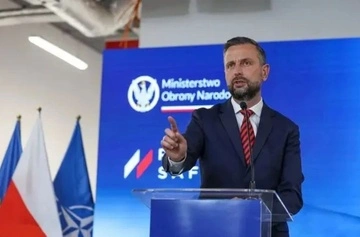 В Польше заявили, что Европа должна перейти в "военный режим" производства оружия