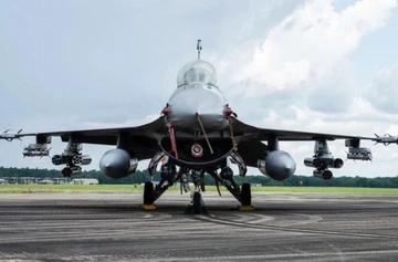 Бельгія планує передати Україні 10 винищувачів F-16 до кінця року — прем’єр